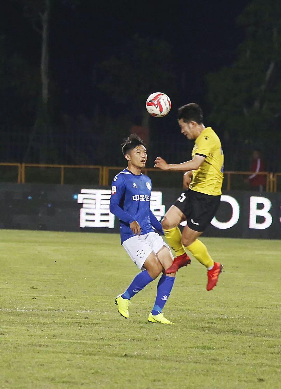 西藏队战胜福建男篮，迎来一场胜利(西藏队战胜福建男篮,迎来一场胜利的比赛)